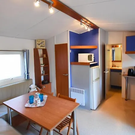 مكان تخييم U Farniente *