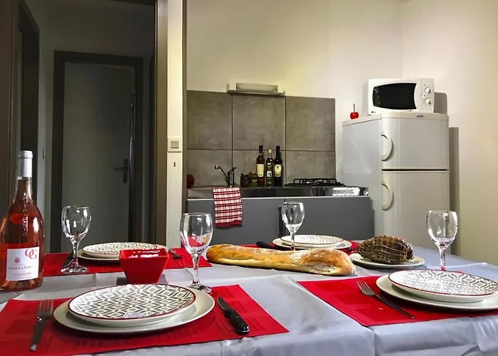 Camping U Farniente Bonifacio (Corsica)